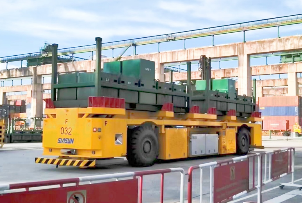 �ڰ���װ������