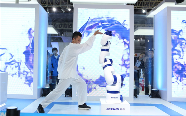 �¾������������ҵ�����ߣ���ƪ��&mdash;&mdash;Э����е�˵Ľ���